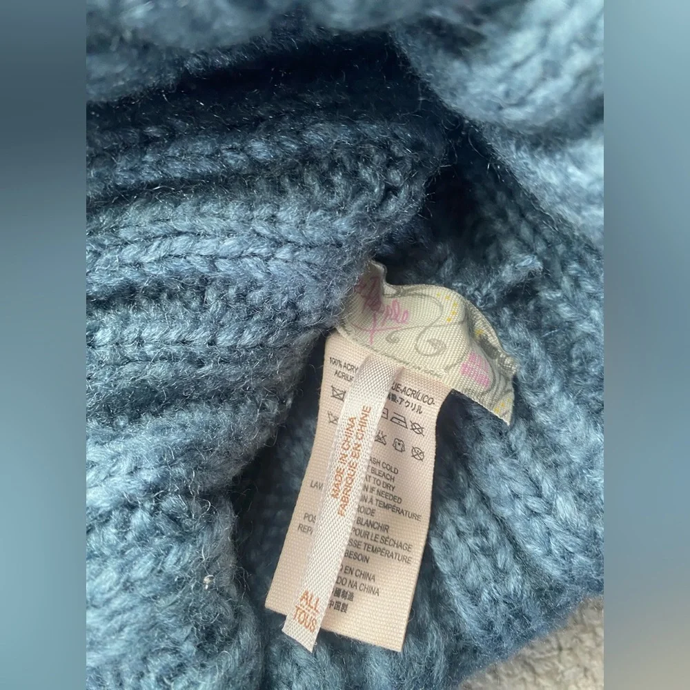 New Free People Women’s Harlow Cable Knit Beanie 💕